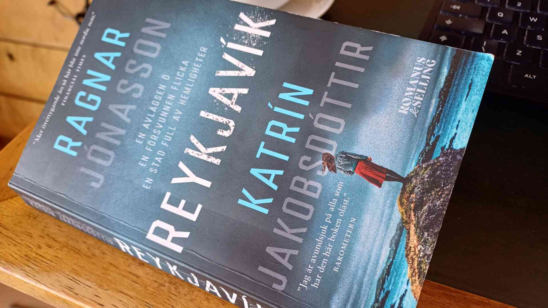 Reykjavik, av Ragnar Jonasson och Katrin Jakobsdottir